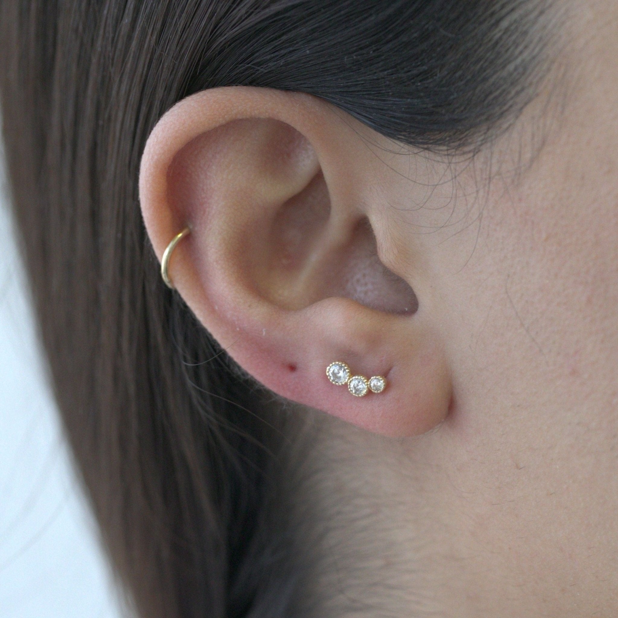Graduated Stone Flat Back Stud Earrings Estella Collection #product_description# 18321 14k Cartilage Earring Cartilage Earrings #tag4# #tag5# #tag6# #tag7# #tag8# #tag9# #tag10# 5MM