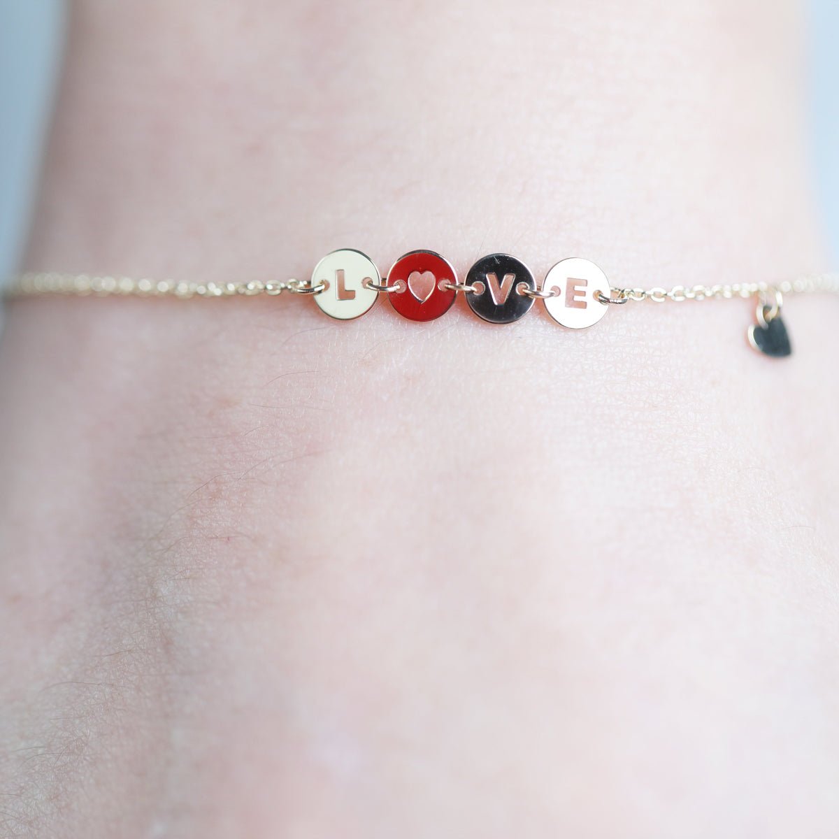 Love Disc Chain Bracelet in Solid Gold Bracelets Estella Collection #product_description# 17661 10k 14k Chain Bracelets #tag4# #tag5# #tag6# #tag7# #tag8# #tag9# #tag10#