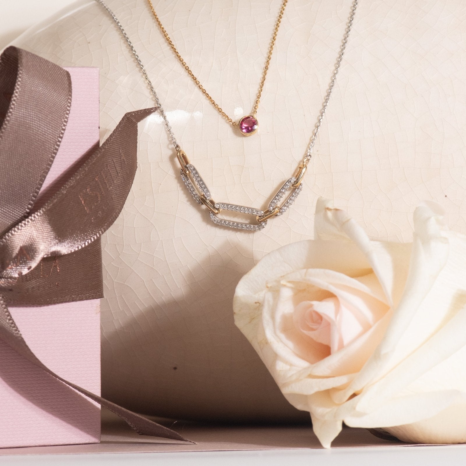 Interlocking Diamond and Gold Oval Pendant with Seven Links Necklace Necklaces Estella Collection #product_description# 32689 925 Diamond Layering Necklace #tag4# #tag5# #tag6# #tag7# #tag8# #tag9# #tag10#