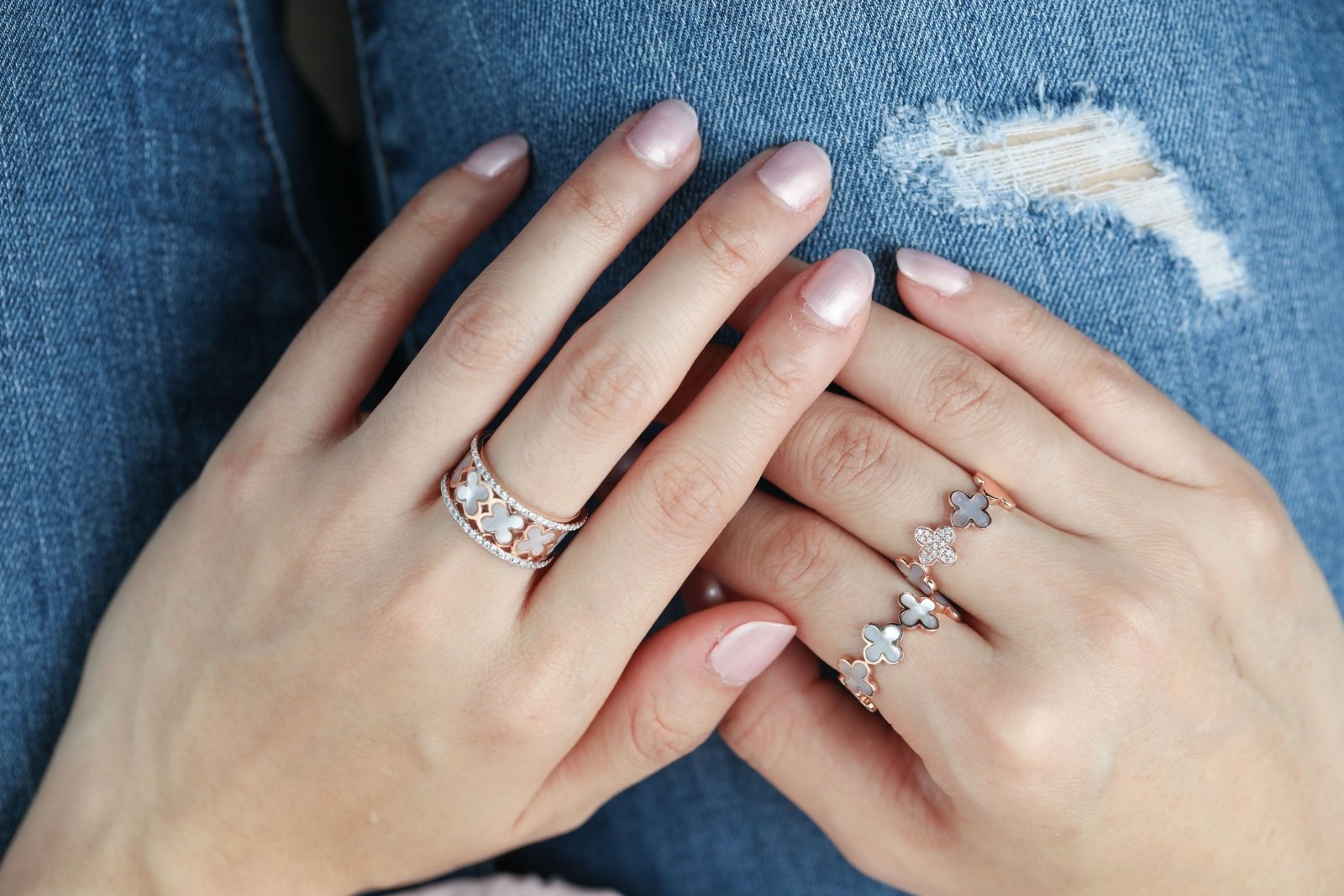Alternating Diamond and Mother of Pearl Clover Eternity Ring Rings Estella Collection #product_description# 17208 Band Birthstone Colorless Gemstone #tag4# #tag5# #tag6# #tag7# #tag8# #tag9# #tag10# 7 14K Rose Gold