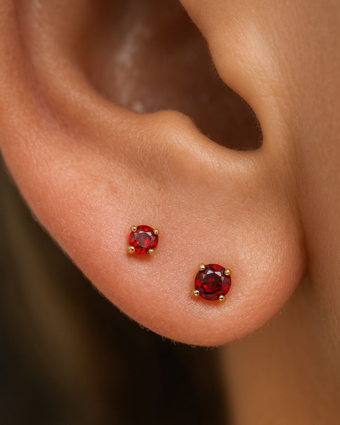 Real 14k Gold Garnet Jewelry: The "Resilience Gem" Meaning & Style Guide