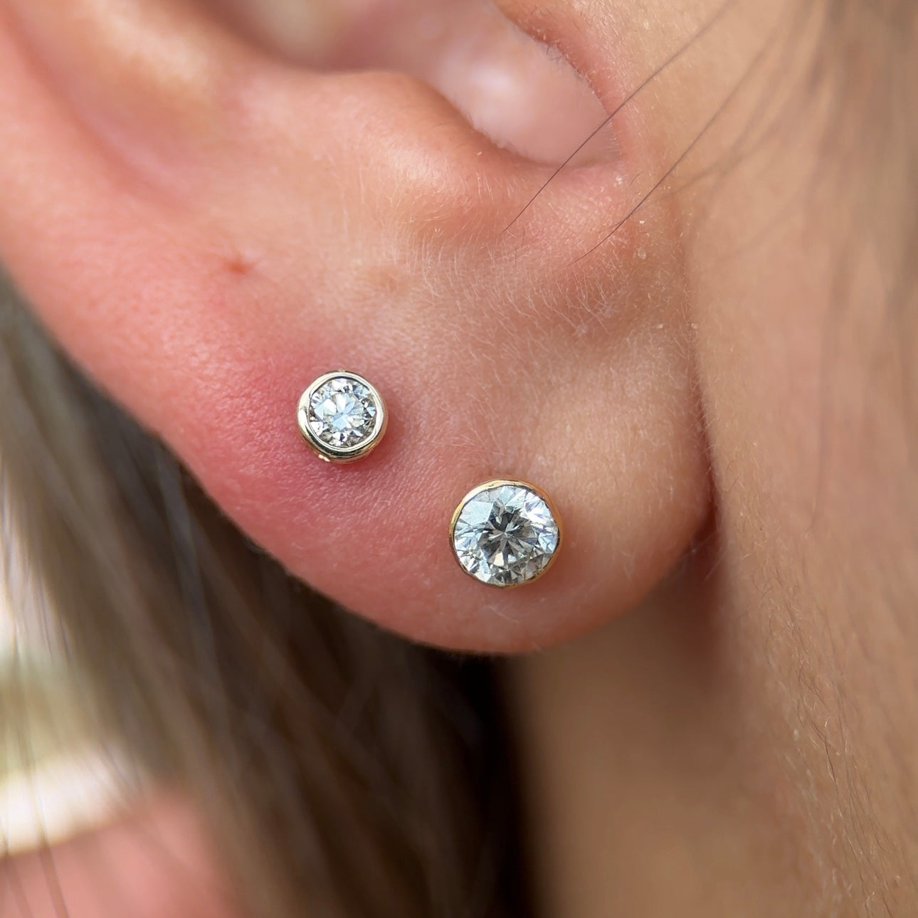 Diamond Flat Back Stud Earrings in 14K Gold