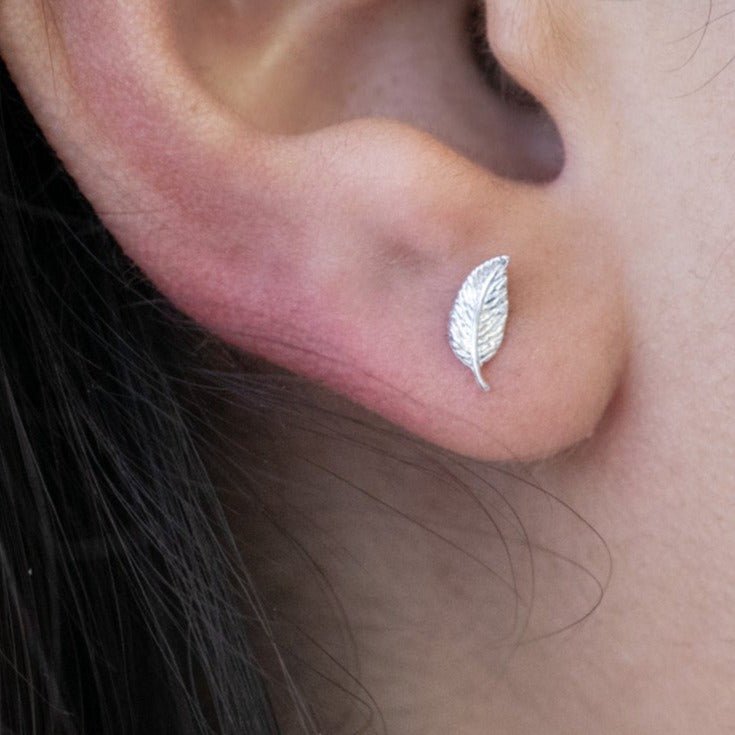 Leaf Flat Back Earring Earrings Estella Collection #product_description# 18242 14k Cartilage Earring Cartilage Earrings #tag4# #tag5# #tag6# #tag7# #tag8# #tag9# #tag10# 5MM