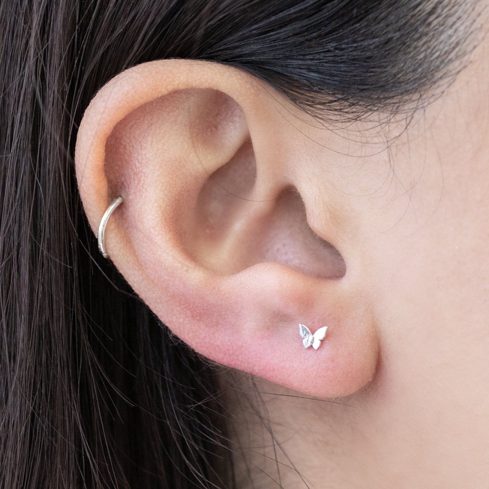 Amazon.com: COTATI 20G Flat Back Earrings Stud Threadless Tragus Cartilage  Lip Medusa Piercing Jewelry Hypoallergenic (Gold,20G 2/2/2mm CZ) :  Clothing, Shoes & Jewelry