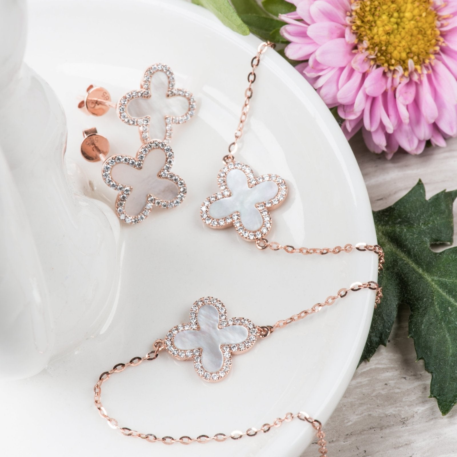 Mother of Pearl Clover with Diamonds Station Necklace Necklaces Estella Collection #product_description# 17228 14k Birthstone Diamond #tag4# #tag5# #tag6# #tag7# #tag8# #tag9# #tag10#